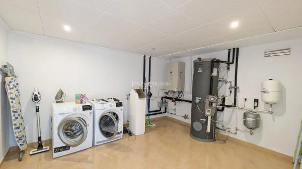 Casa independiente en calle Lago Como