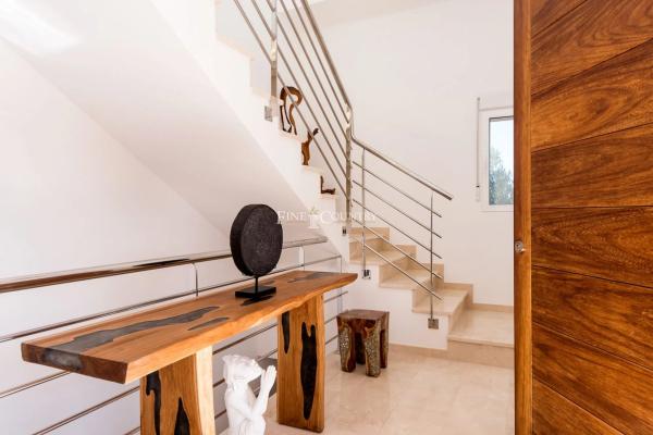 Casa independiente en calle Lago Como