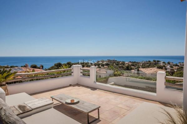 Casa independiente en calle George Gershwin