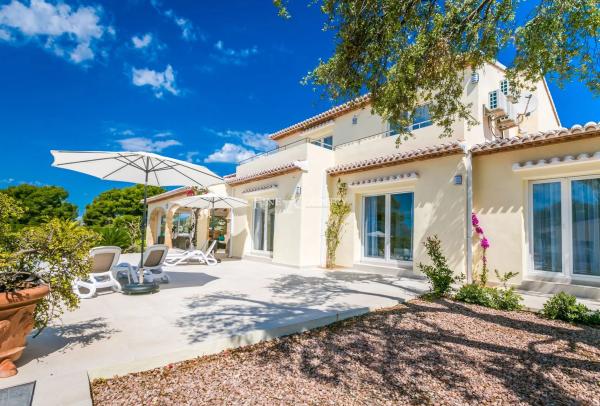 Casa independiente en calle Tarrasa