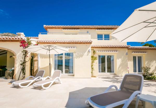 Casa independiente en calle Tarrasa