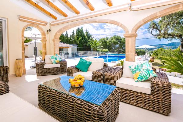 Casa independiente en calle Tarrasa