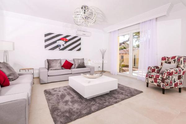 Casa independiente en calle Tarrasa