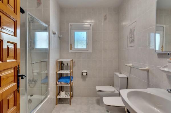 Chalet en Cap Martí - Pinomar