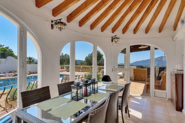 Chalet en Cap Martí - Pinomar