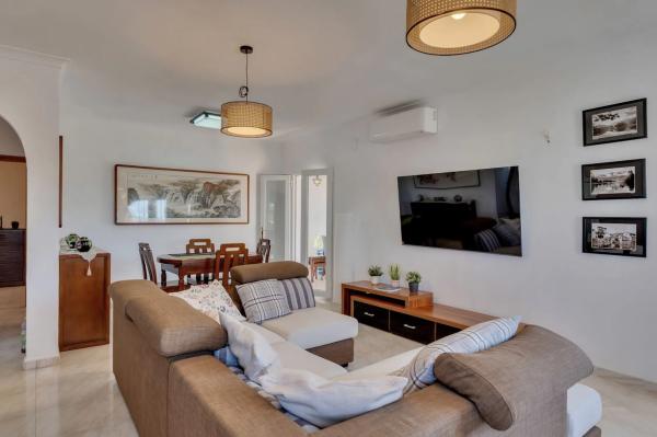 Chalet en Cap Martí - Pinomar