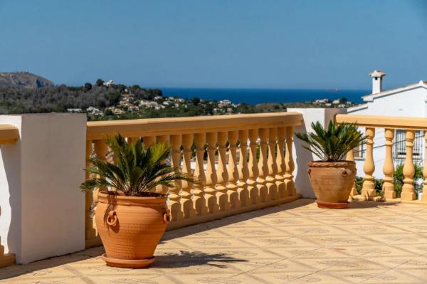 Chalet en Cap Martí - Pinomar