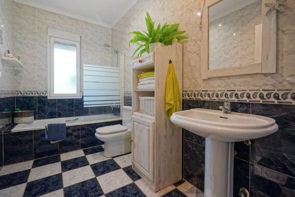 Chalet en La Granadella - Costa Nova