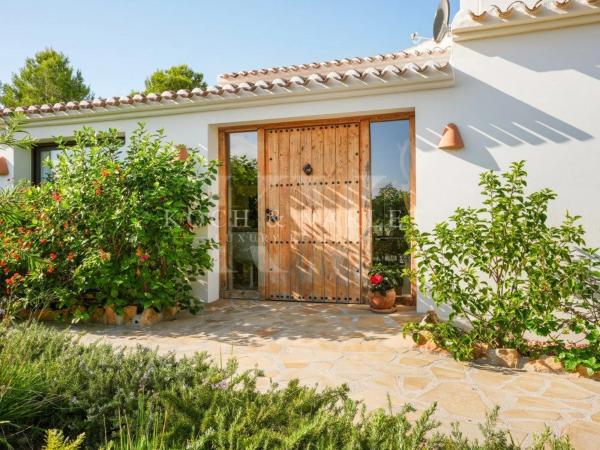 Casa independiente en calle del Río Nervión, 22 -2