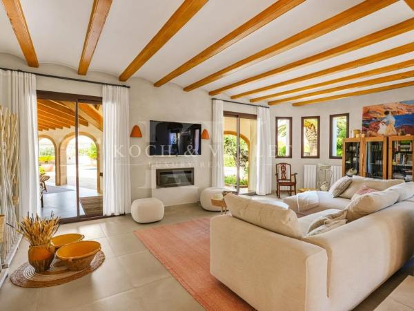 Casa independiente en calle del Río Nervión, 22 -2