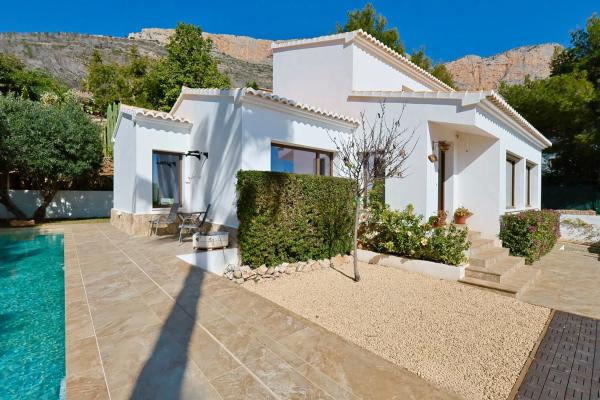 Casa independiente en calle de Àries, 19