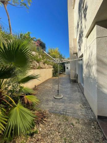 Chalet adosado en calle Santander