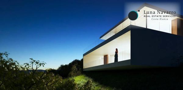 Casa independiente en calle Jilguero