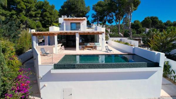 Casa independiente en camino Viejo del Portet