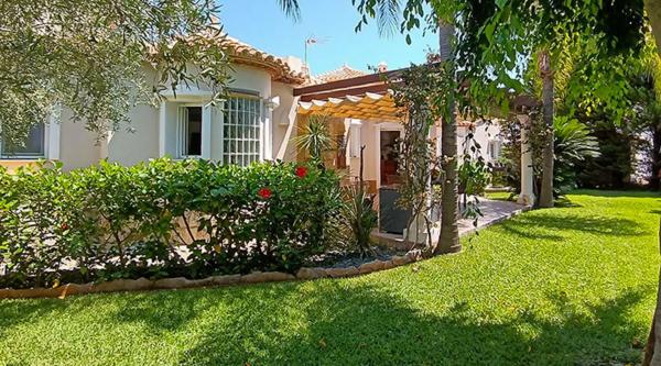 Casa independiente en calle del Vinalopó Mitjà