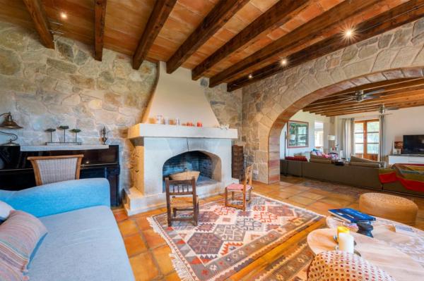 Finca rústica en camino del Rei