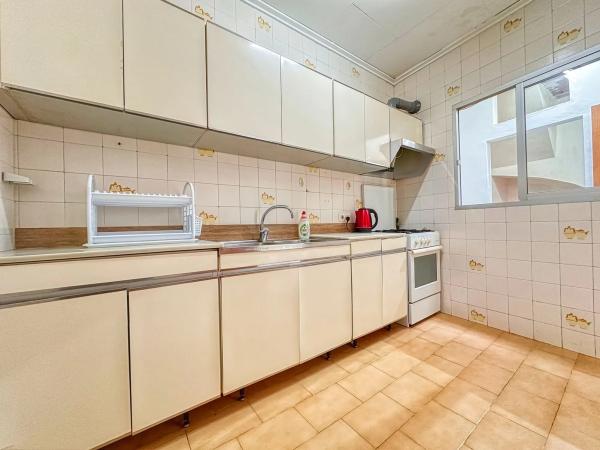 Chalet adosado en CL Font