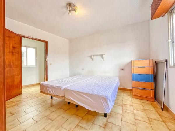 Chalet adosado en CL Font