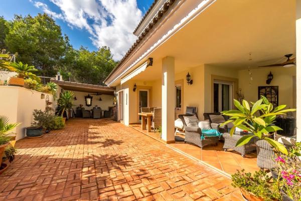 Chalet en Alfaz del Pi Pueblo-Urbanizaciones