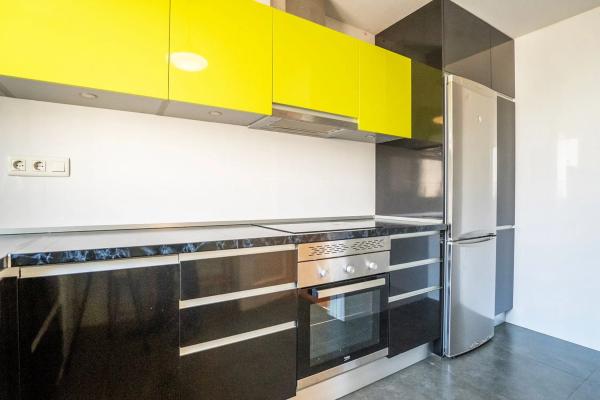 Chalet adosado en calle Pegàs