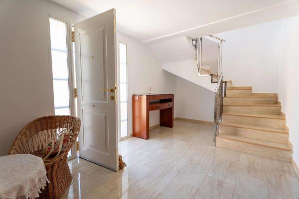 Casa independiente en calle Cormorà