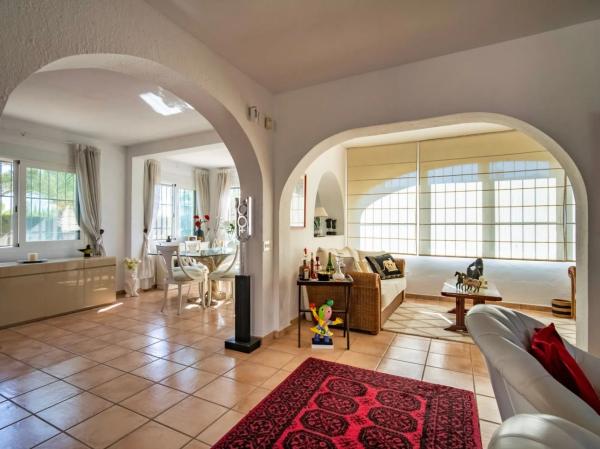 Casa independiente en camino del Sarando