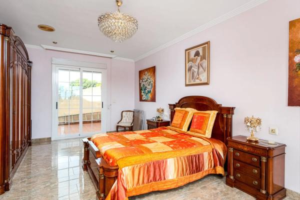 Chalet en calle Marina Alta