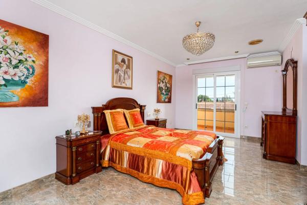 Chalet en calle Marina Alta