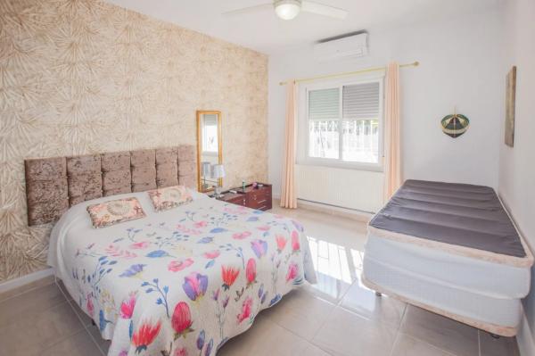 Casa independiente en calle Eurim