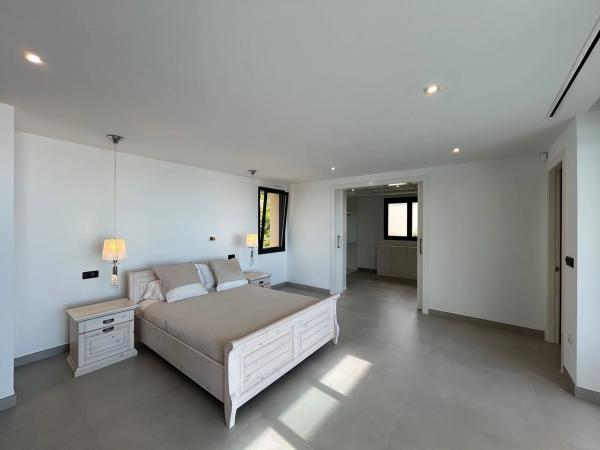 Casa independiente en calle Costa Verde