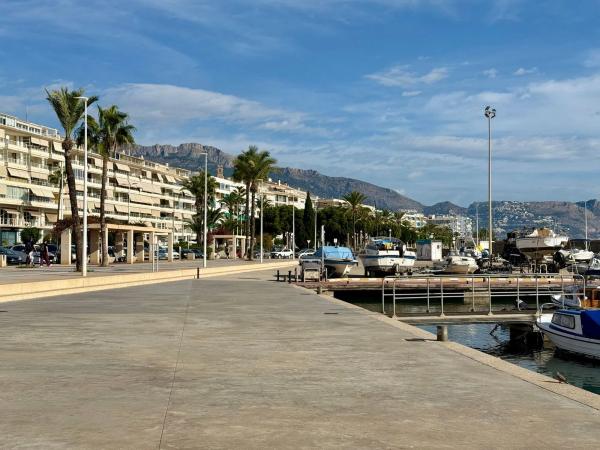 Piso en calle la Roda, 1