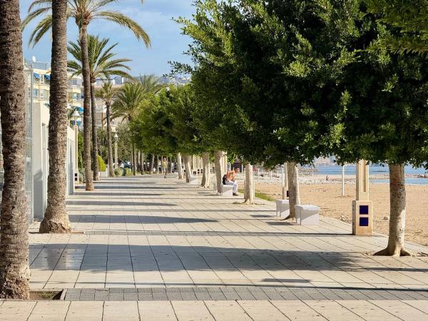 Piso en calle la Roda, 1