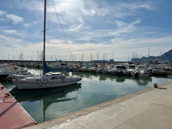 Piso en calle la Roda, 1