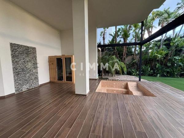 Casa independiente en calle Alemania