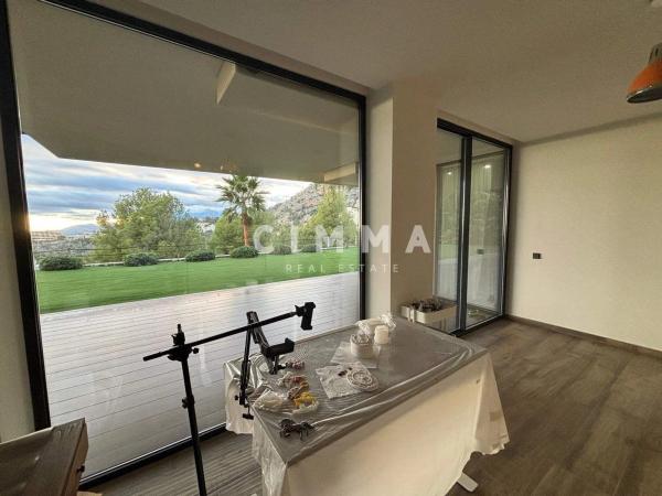 Casa independiente en calle Alemania