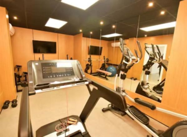 Casa independiente en avenida Europa s/n