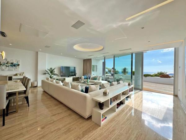 Piso en calle Costa Azul, 16