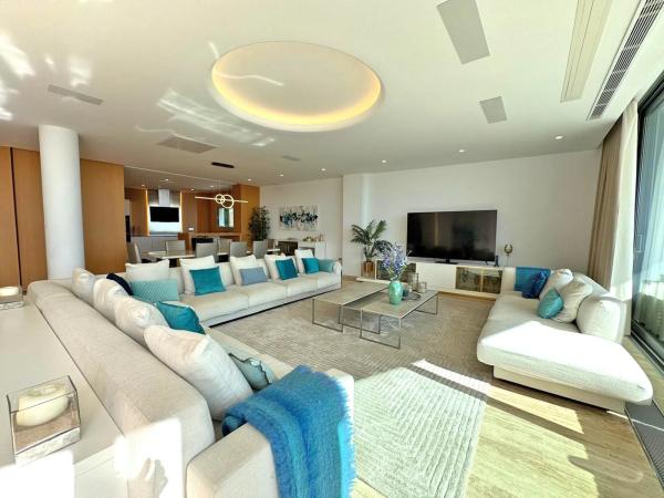 Piso en calle Costa Azul, 16