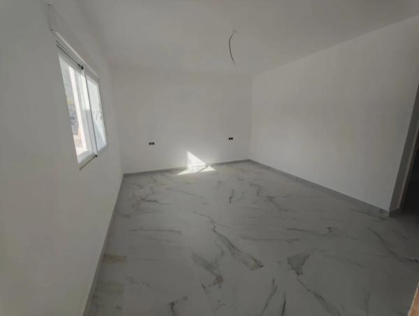 Casa independiente en calle l'Aitana s/n