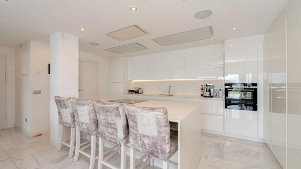 Piso en avenida Europa