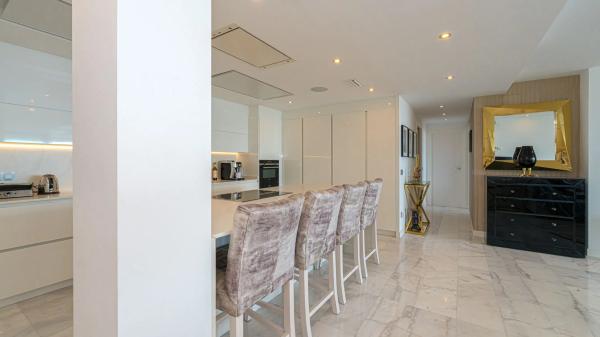 Piso en avenida Europa