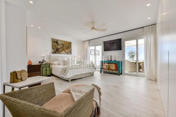 Ático en calle Holanda, 15