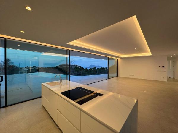 Casa independiente en calle Alemania