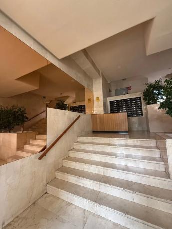 Piso en calle de Dinamarca, 3