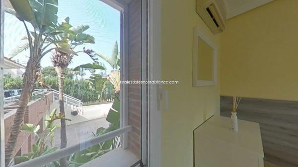 Casa independiente en calle Pekín