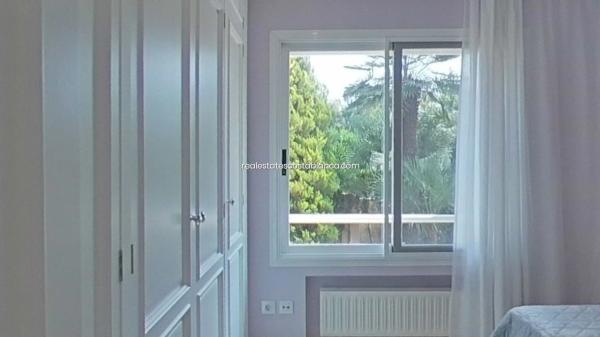 Casa independiente en calle Pekín