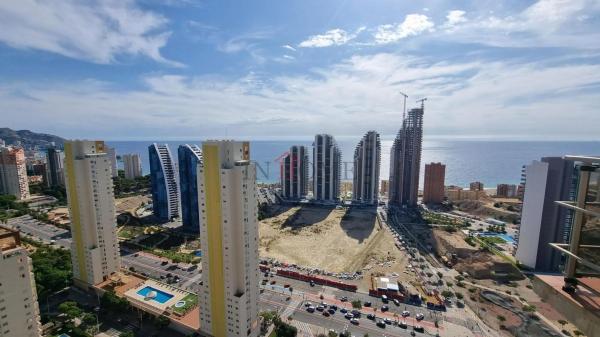 Ático en Pueblo Poniente