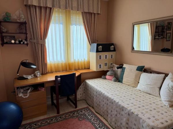 Chalet adosado en calle de Nápoles