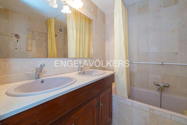 Piso en avenida Alcoi