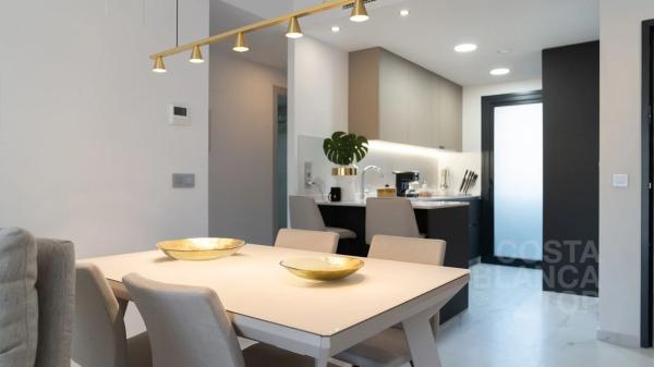 Ático en calle Presidente Adolfo Suárez, 12